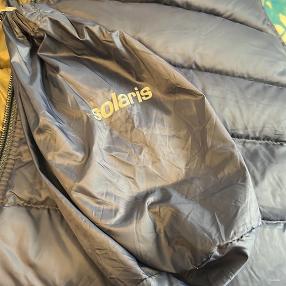 Solaris packable down navy vest - Picture 6 of 9